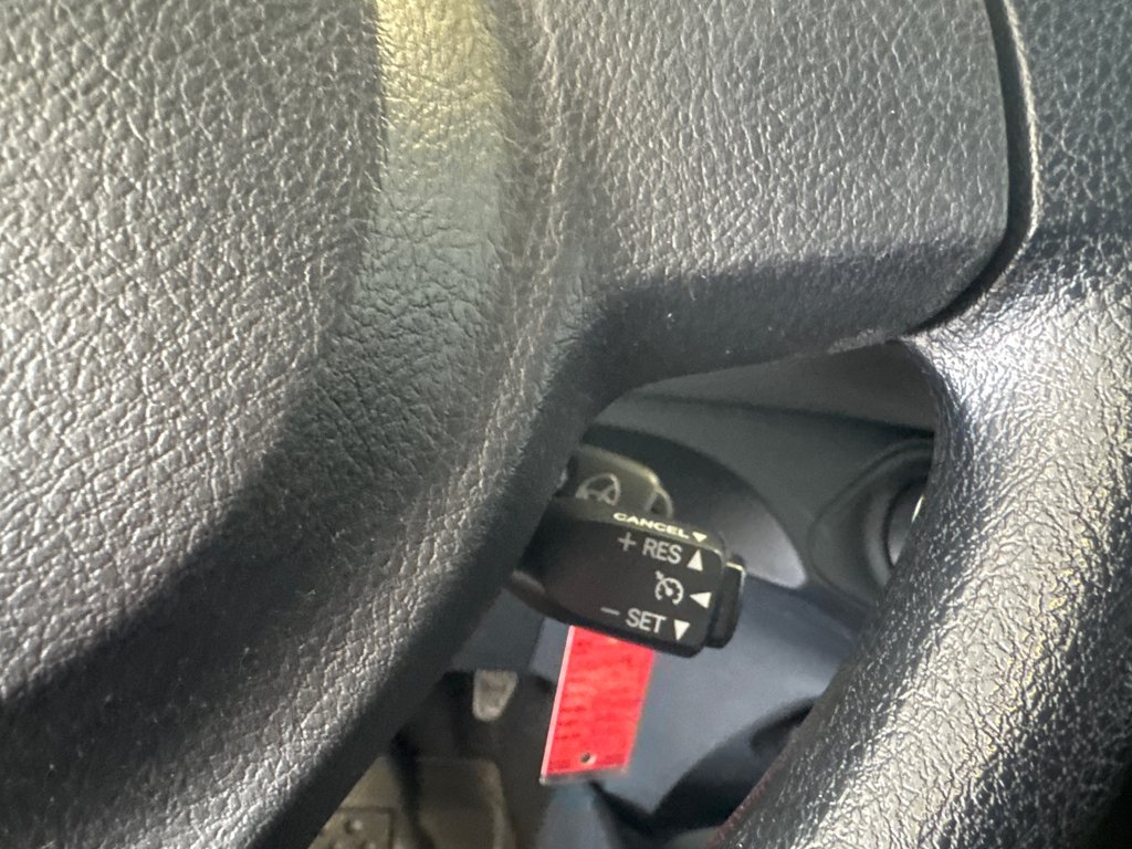 Toyota Yaris LE Gr:B  AUTOMATIQUE *SEULEMENT 49,500 KM* 2015 à Richmond, Québec - 26 - w1024h768px