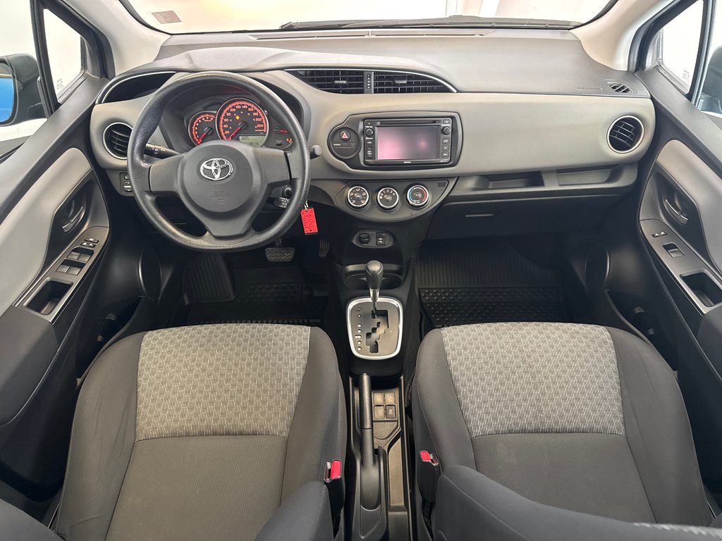 Toyota Yaris LE Gr:B  AUTOMATIQUE *SEULEMENT 49,500 KM* 2015 à Richmond, Québec - 14 - w1024h768px