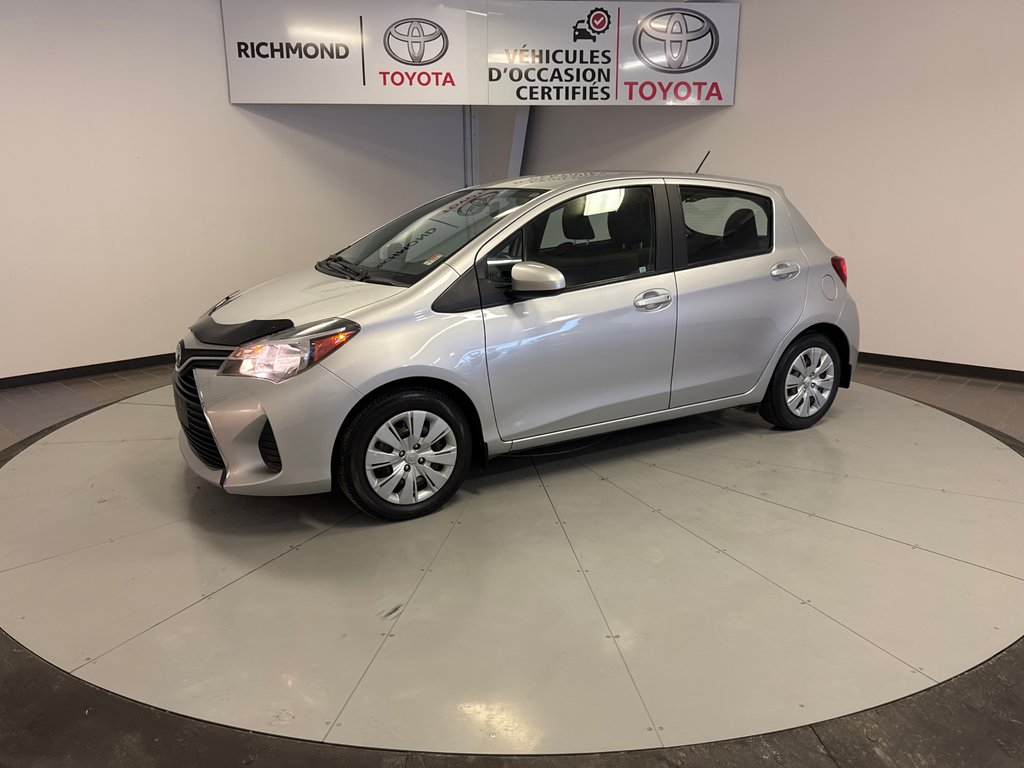 Toyota Yaris LE GROUPE ÉLECTRIQUE +BAS KILOMÉTRAGE 2017 à Richmond, Québec - 3 - w1024h768px