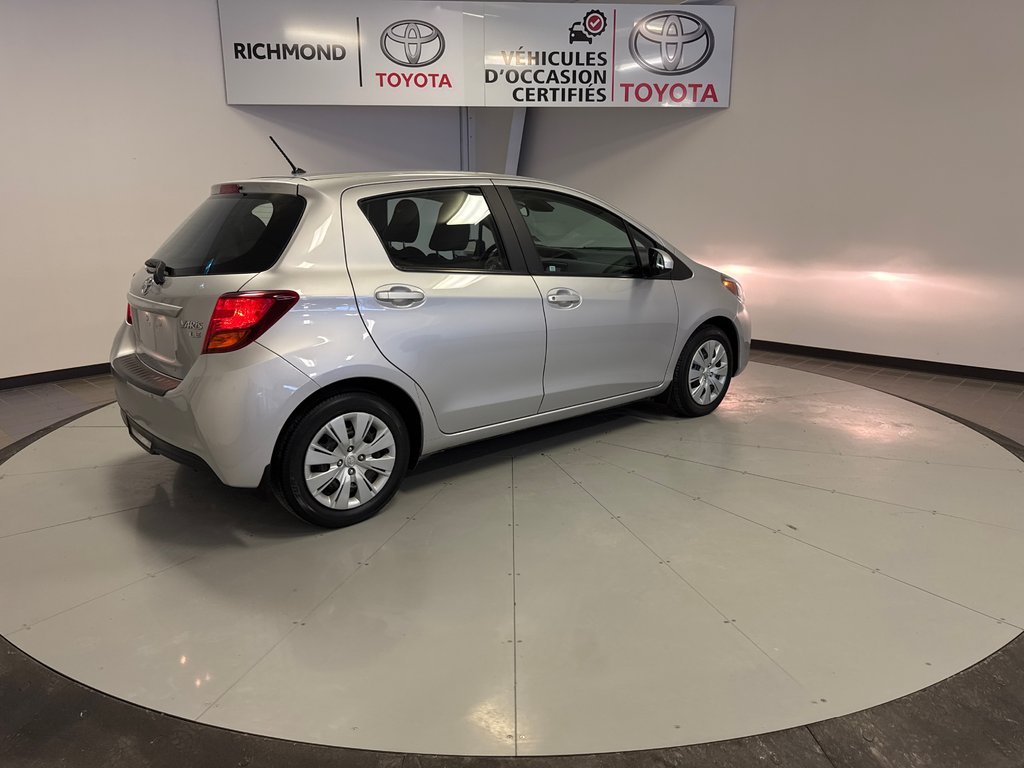 Toyota Yaris LE GROUPE ÉLECTRIQUE +BAS KILOMÉTRAGE 2017 à Richmond, Québec - 9 - w1024h768px