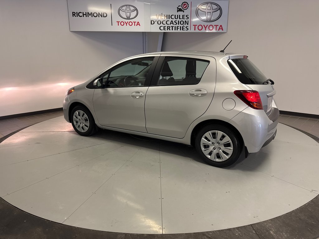 Toyota Yaris LE GROUPE ÉLECTRIQUE +BAS KILOMÉTRAGE 2017 à Richmond, Québec - 5 - w1024h768px