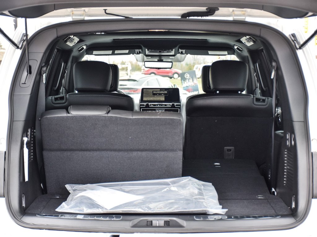 2023  QX80 7 PASSENGER, LUXE in Hannon, Ontario - 32 - w1024h768px