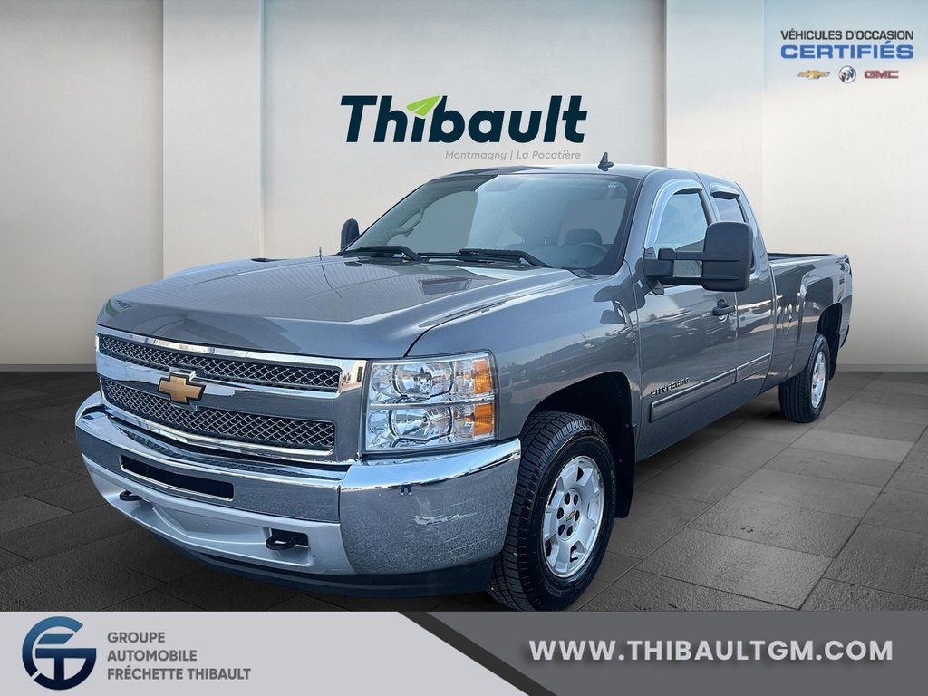 2013 Chevrolet SILVERADO  PICK-UP QUATRE PORTES À CABI in Montmagny, Quebec - 1 - w1024h768px