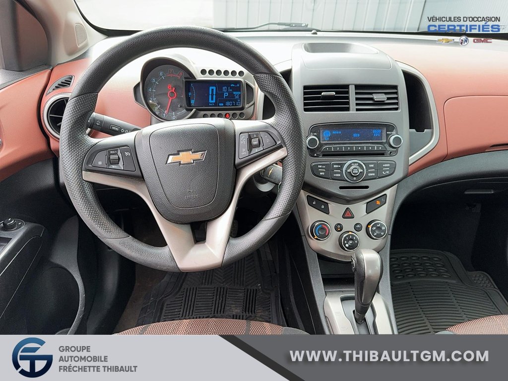 2012 Chevrolet Sonic in Montmagny, Quebec - 8 - w1024h768px