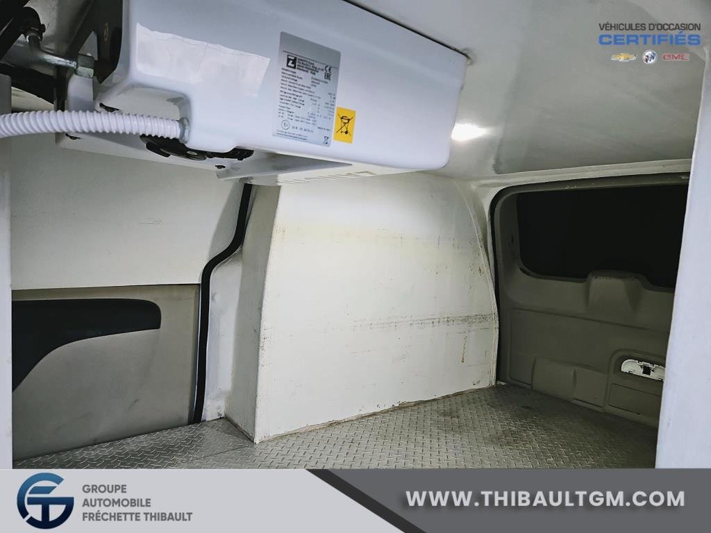 2014 Dodge Grand Caravan in Montmagny, Quebec - 9 - w1024h768px