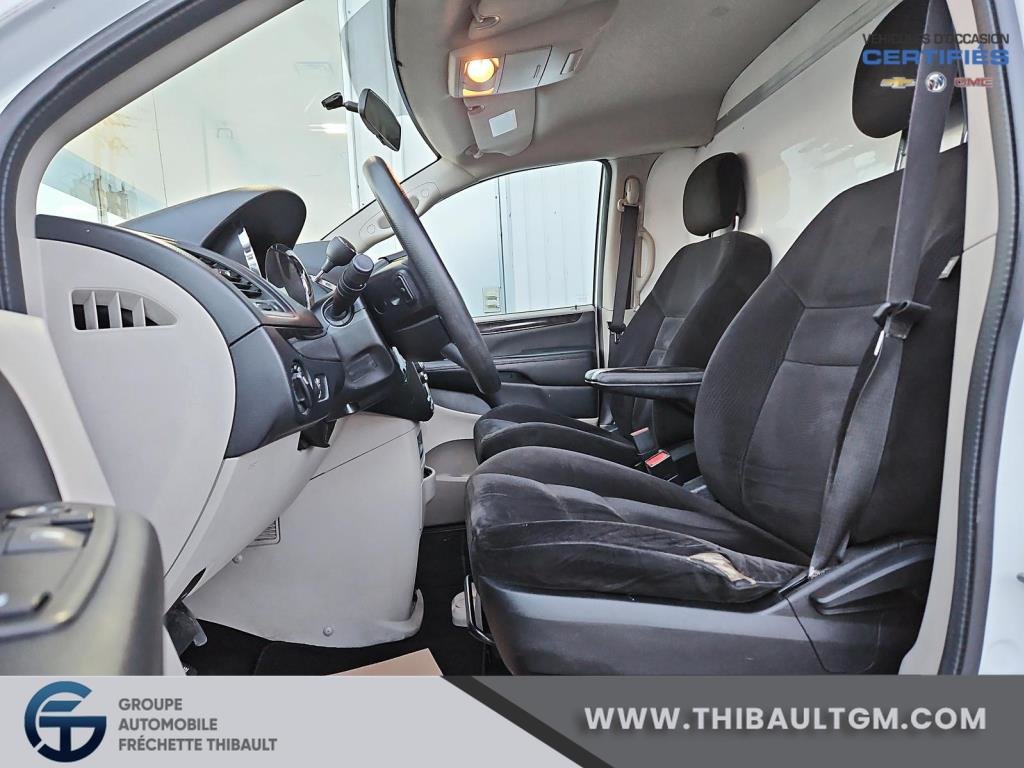 2014 Dodge Grand Caravan in Montmagny, Quebec - 8 - w1024h768px