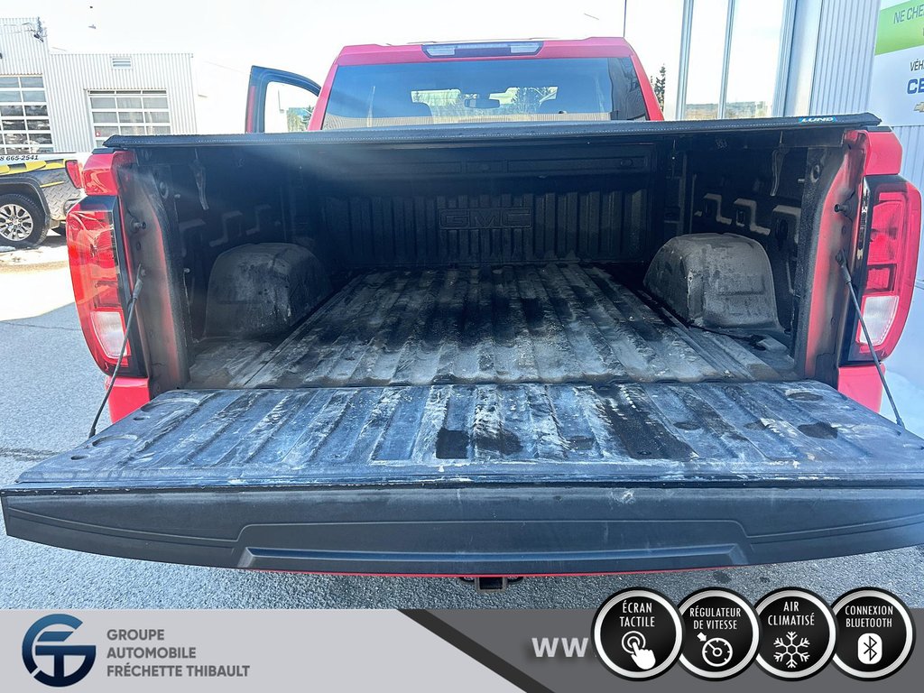 2020  Sierra 1500 4WD Double Cab Elevation in Quebec - 16 - w1024h768px