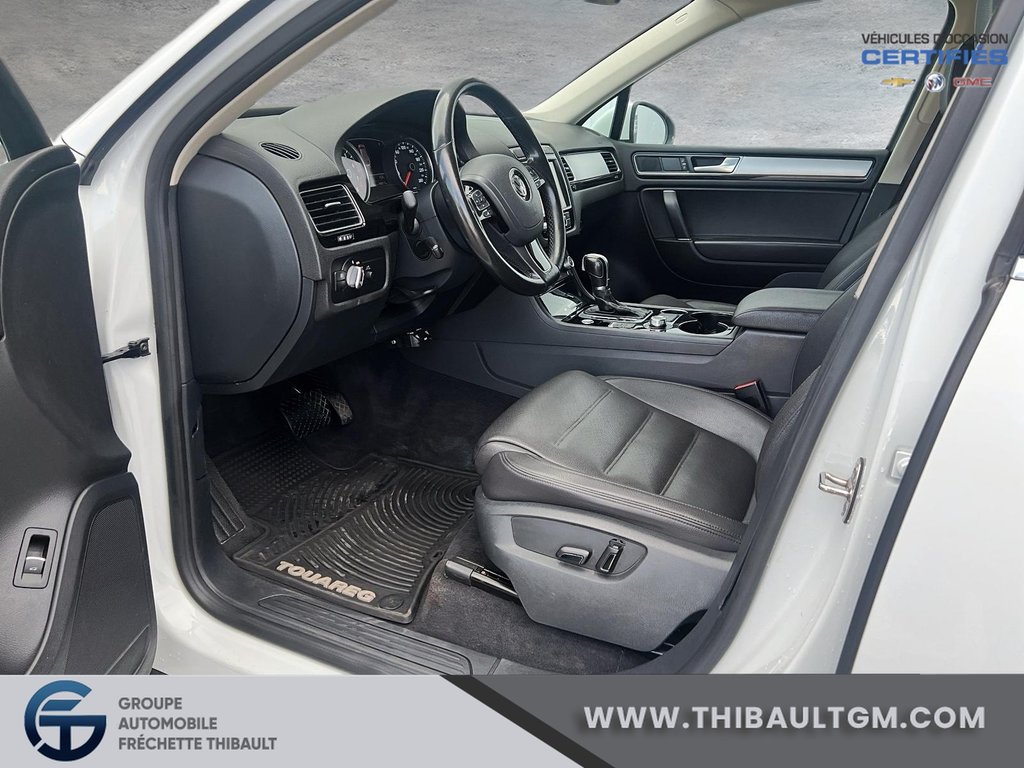 2017 Volkswagen Touareg in Montmagny, Quebec - 5 - w1024h768px