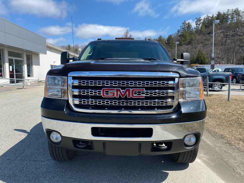 Hamilton Chevrolet Buick GMC Ltee in Wakefield 2014 GMC SIERRA 2500HD
