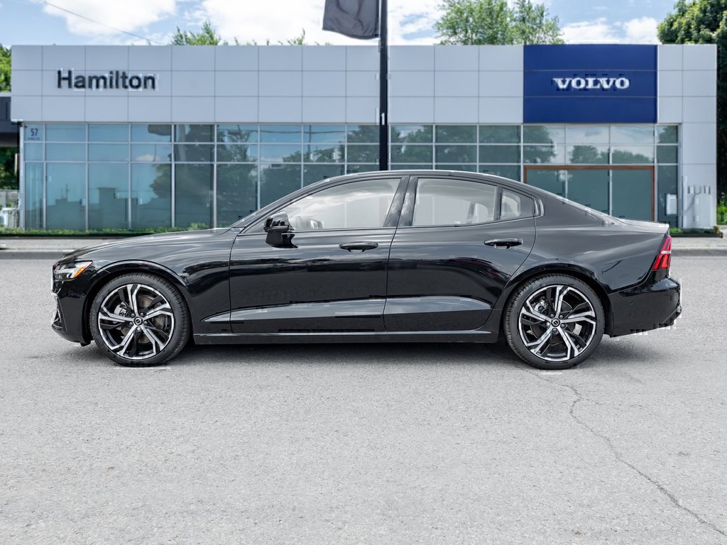 2024 Volvo S60 Plus Dark Theme-2