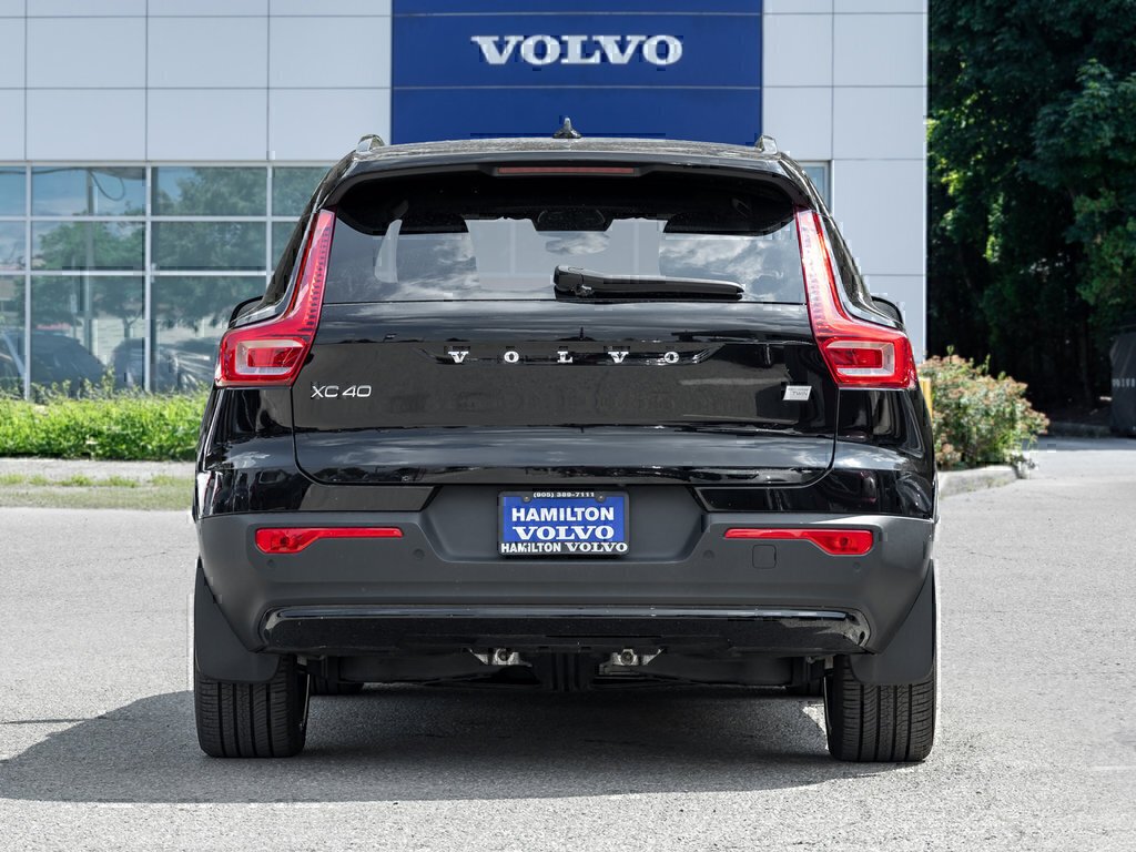 2024 Volvo XC40 Recharge Pure Electric Ultimate-5