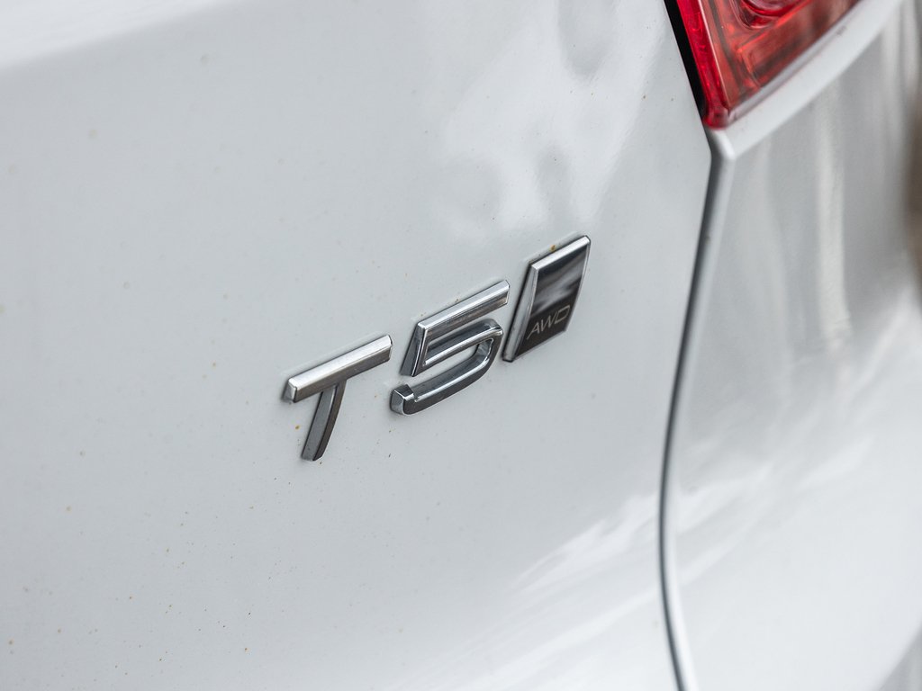 2022 Volvo XC40 R-Design-6