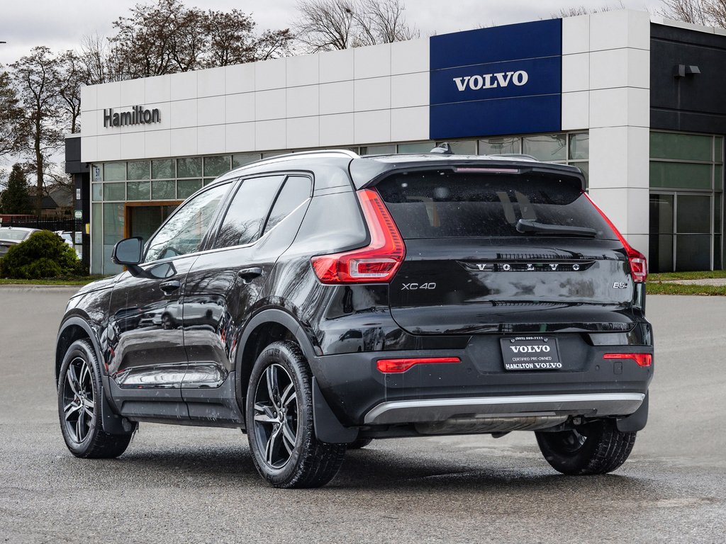 2025 Volvo XC40 Core Bright Theme-4