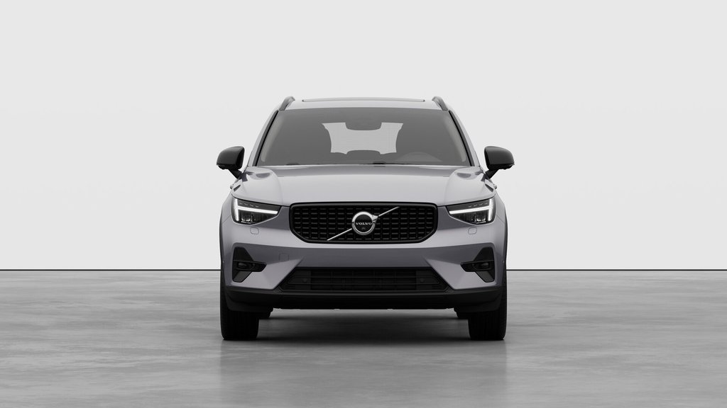 2026 Volvo XC40 Plus Dark Theme-4