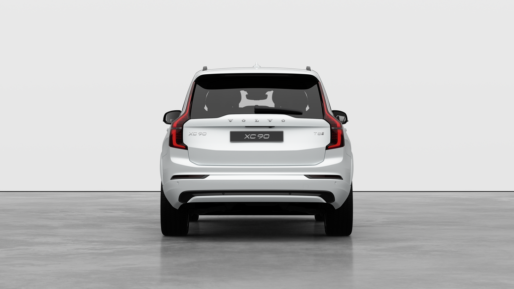 2026 Volvo XC90 Plug-In Hybrid Plus Dark Theme-5