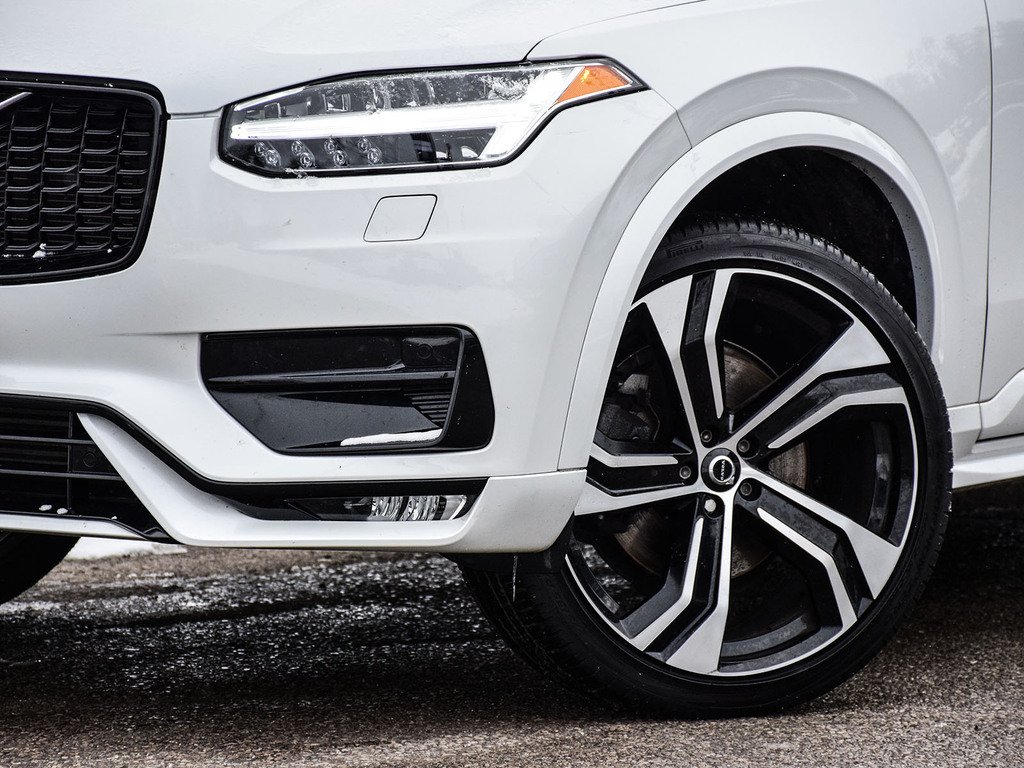 2022 Volvo XC90 R-Design-1