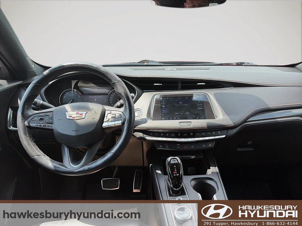 2021 Cadillac XT4 AWD SPORT in Hawkesbury, Ontario - 10 - w1024h768px