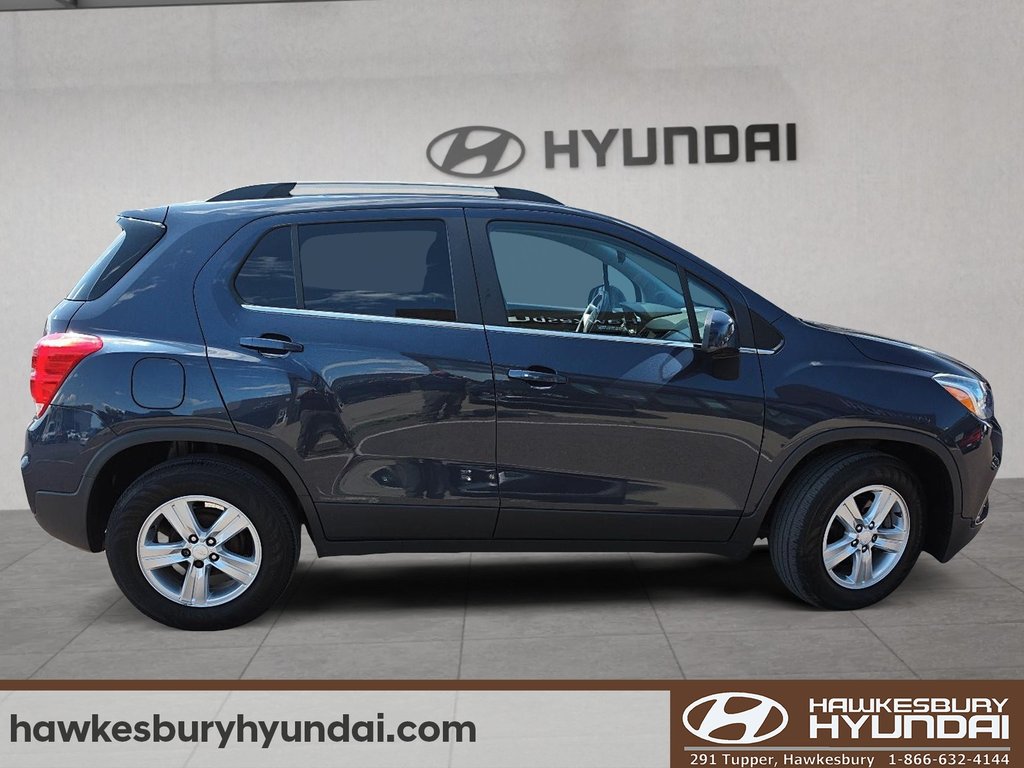 2019 Chevrolet Trax LT in Hawkesbury, Ontario - 5 - w1024h768px