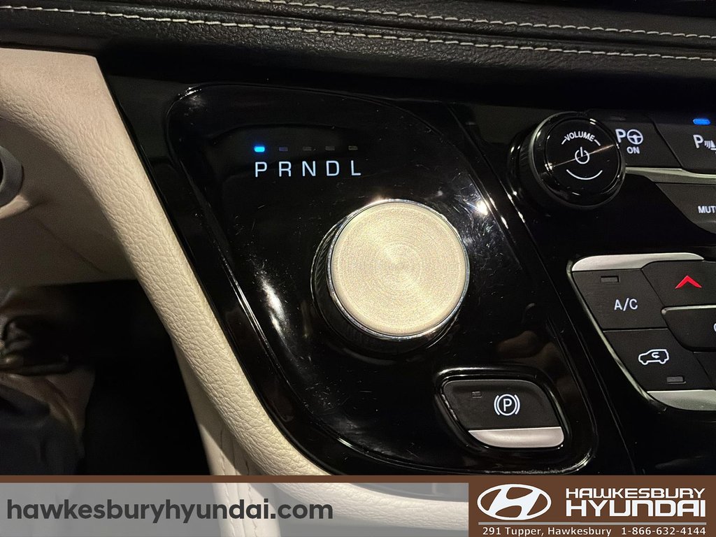 Chrysler Pacifica Hybrid Limited 2022 à Hawkesbury, Ontario - 15 - w1024h768px