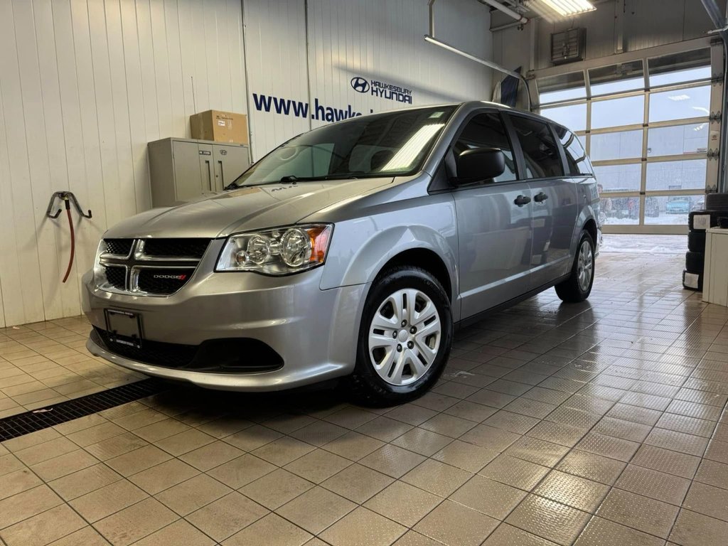 2019 Dodge Grand Caravan Canada Value Package in Hawkesbury, Ontario - 1 - w1024h768px