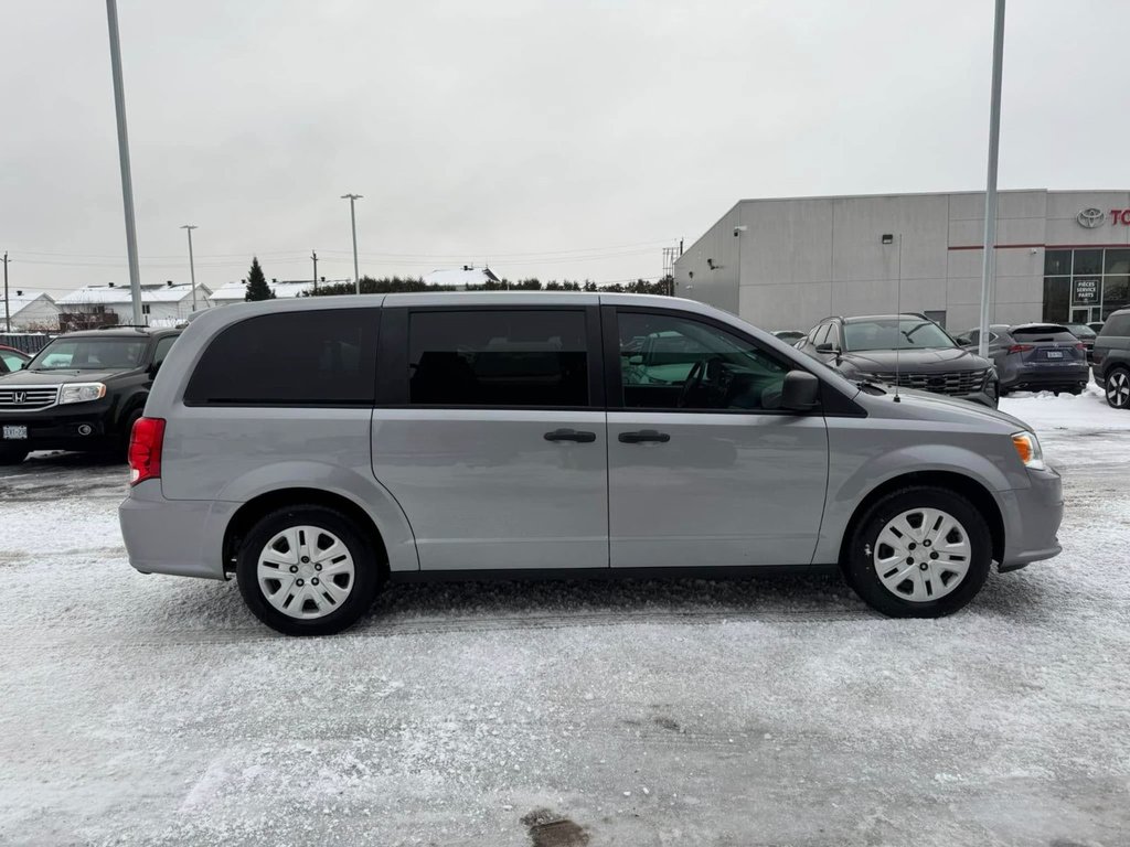 2019 Dodge Grand Caravan Canada Value Package in Hawkesbury, Ontario - 9 - w1024h768px