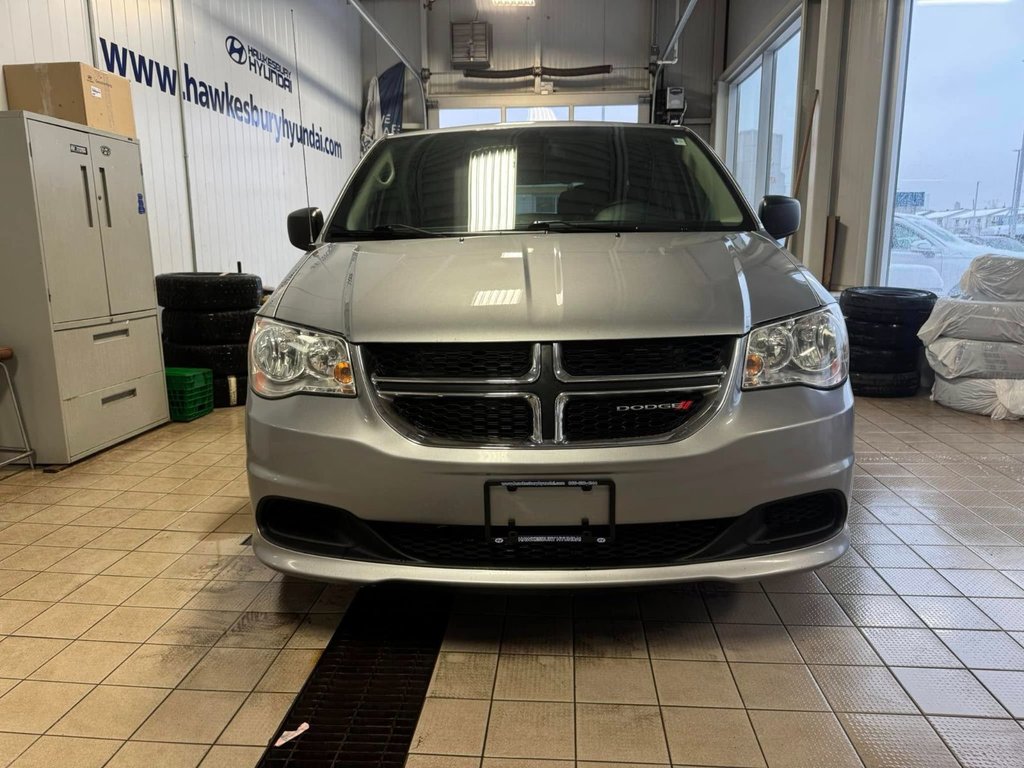 2019 Dodge Grand Caravan Canada Value Package in Hawkesbury, Ontario - 5 - w1024h768px