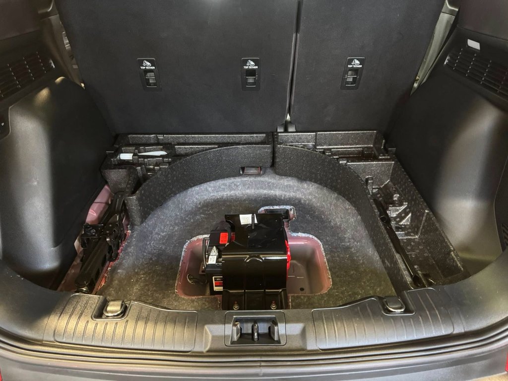 2020 Ford Escape Titanium Hybrid in Hawkesbury, Ontario - 41 - w1024h768px