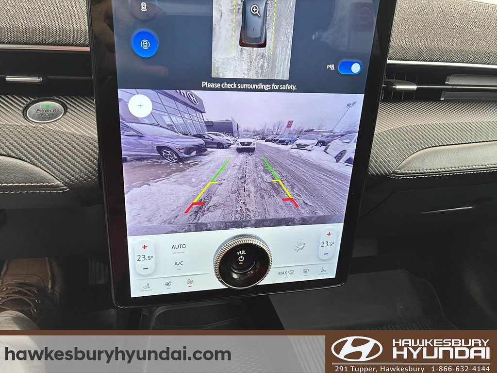 2023 Ford Mustang Mach-E Premium in Hawkesbury, Ontario - 17 - w1024h768px