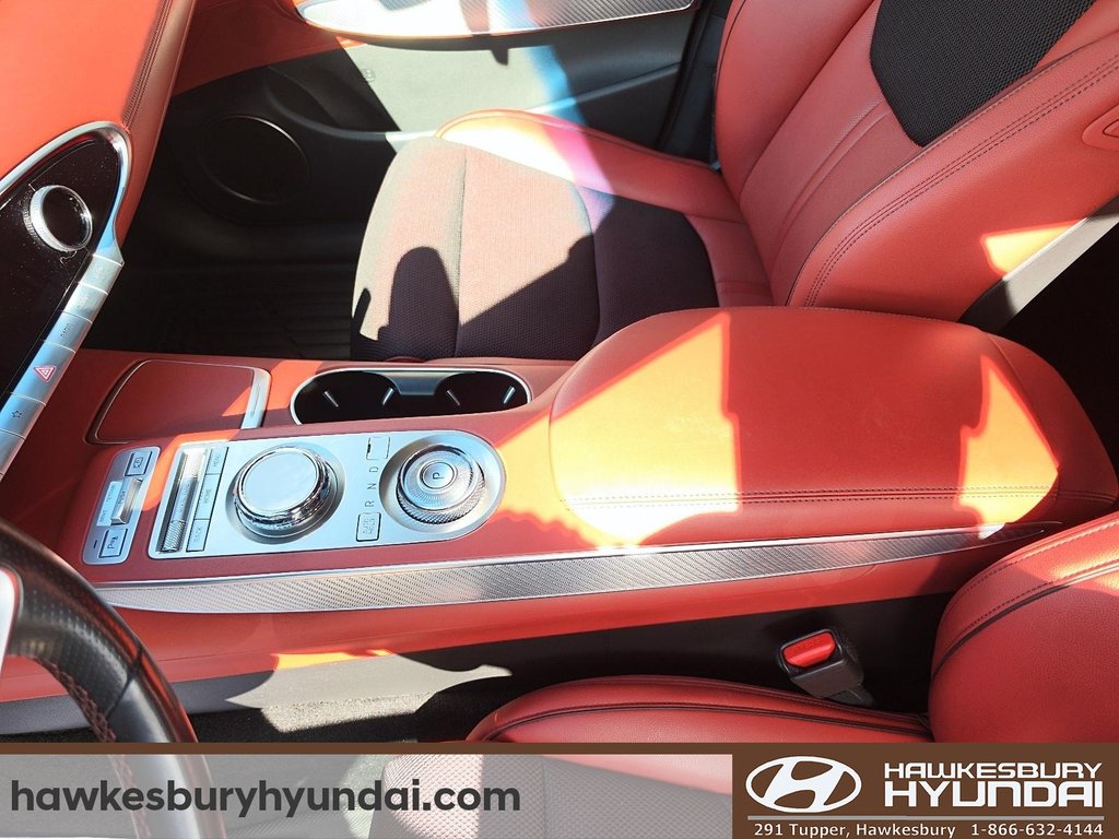 2023 GENESIS GV70 3.5T Sport in Hawkesbury, Ontario - 13 - w1024h768px