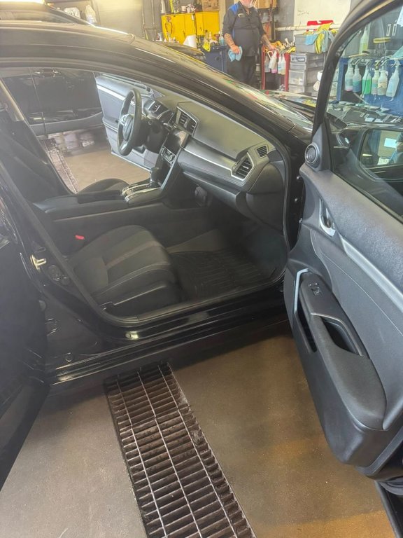2017 Honda Civic Sedan EX in Hawkesbury, Ontario - 12 - w1024h768px
