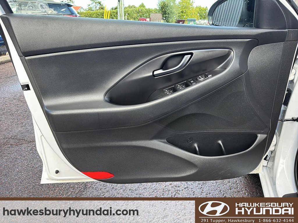 2020 Hyundai Elantra GT N Line in Hawkesbury, Ontario - 11 - w1024h768px