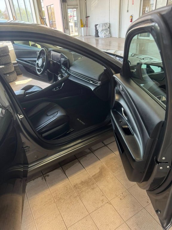 2023 Hyundai Elantra Hybrid Luxury in Hawkesbury, Ontario - 19 - w1024h768px