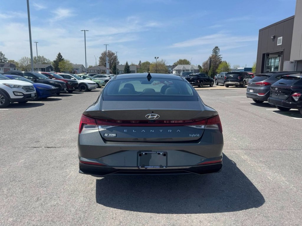 2023 Hyundai Elantra Hybrid Luxury in Hawkesbury, Ontario - 14 - w1024h768px