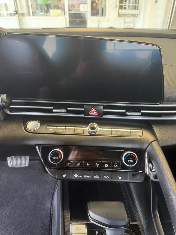 2023 Hyundai Elantra Hybrid Luxury in Hawkesbury, Ontario - 25 - w1024h768px