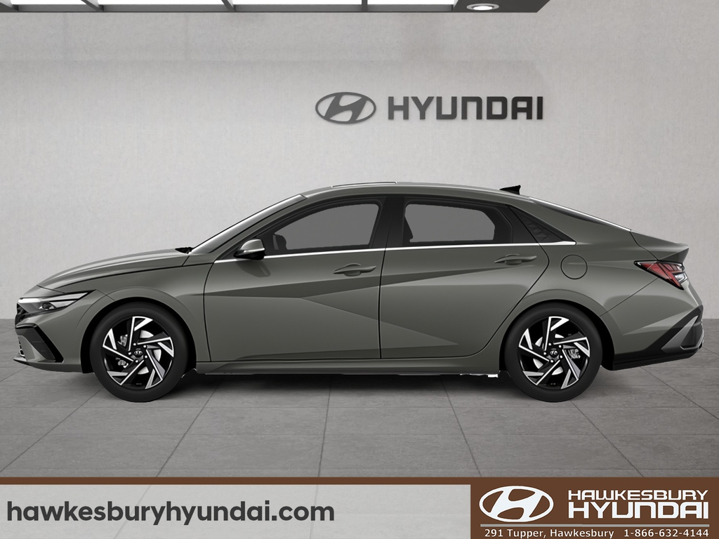 Hyundai Elantra Hybrid Luxury Two-Tone Interior 2025 à Hawkesbury, Ontario - 2 - w1024h768px