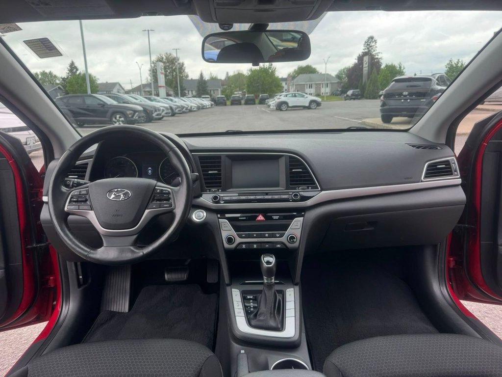 2017 Hyundai Elantra GLS in Hawkesbury, Ontario - 10 - w1024h768px