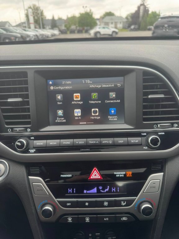 2017 Hyundai Elantra GLS in Hawkesbury, Ontario - 16 - w1024h768px