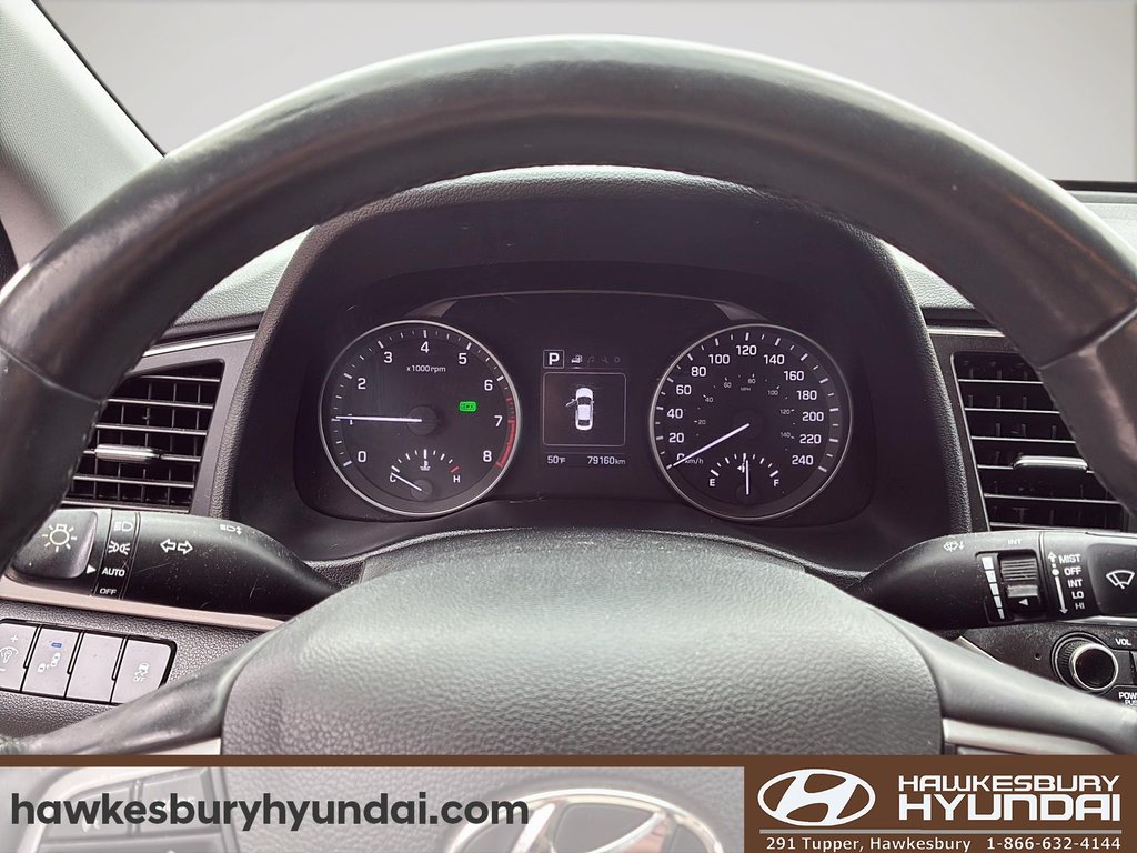 2017 Hyundai Elantra GL in Hawkesbury, Ontario - 14 - w1024h768px