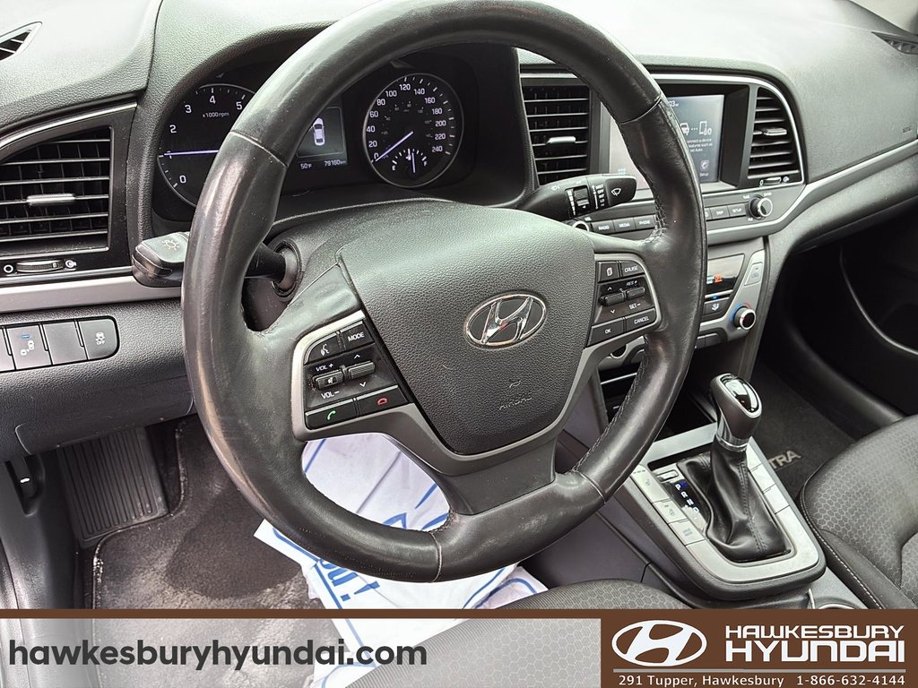 2017 Hyundai Elantra GL in Hawkesbury, Ontario - 12 - w1024h768px