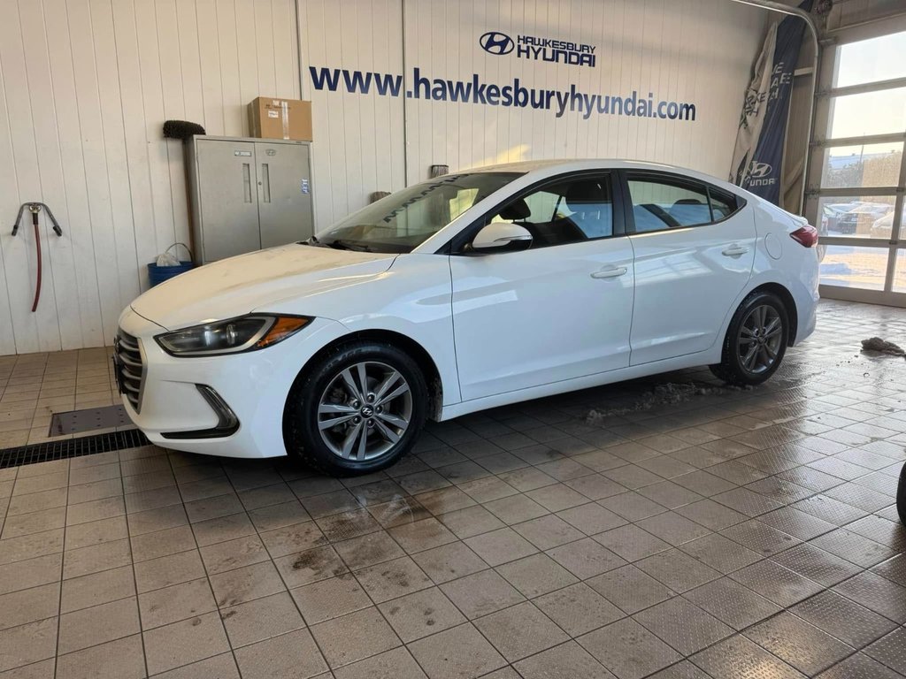 2018 Hyundai Elantra GL in Hawkesbury, Ontario - 3 - w1024h768px