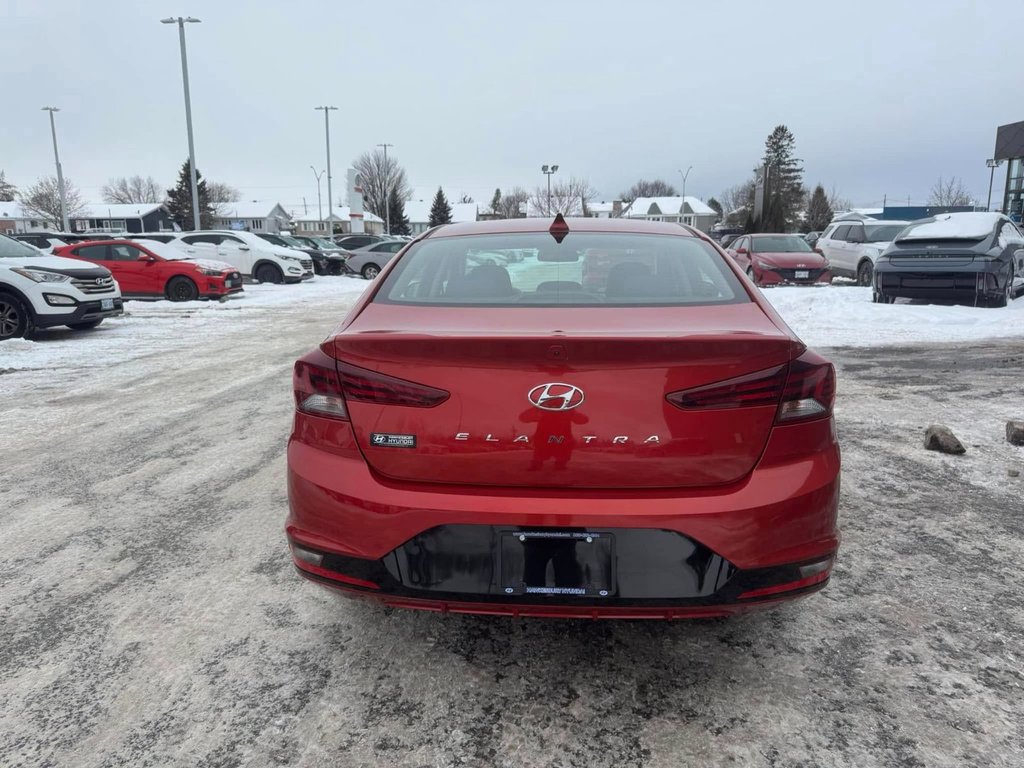 2020 Hyundai Elantra Preferred in Hawkesbury, Ontario - 11 - w1024h768px