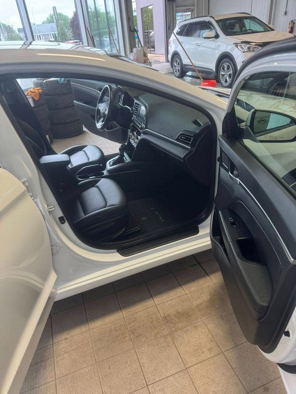 2020 Hyundai Elantra Luxury in Hawkesbury, Ontario - 20 - w1024h768px