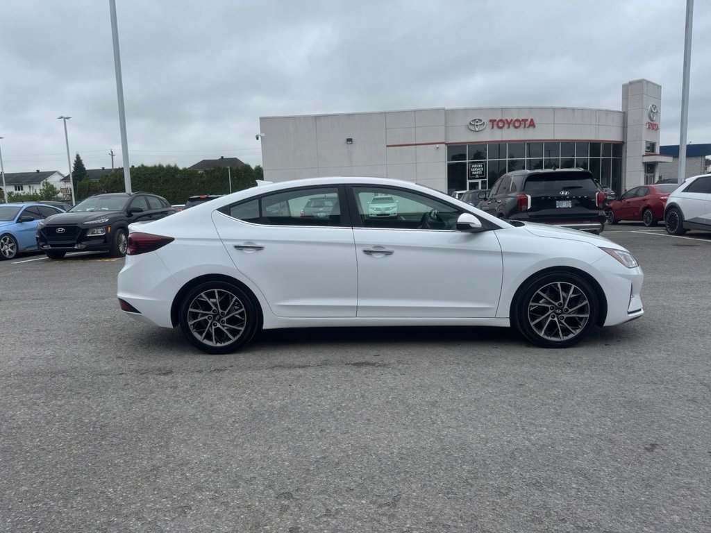 2020 Hyundai Elantra Luxury in Hawkesbury, Ontario - 7 - w1024h768px