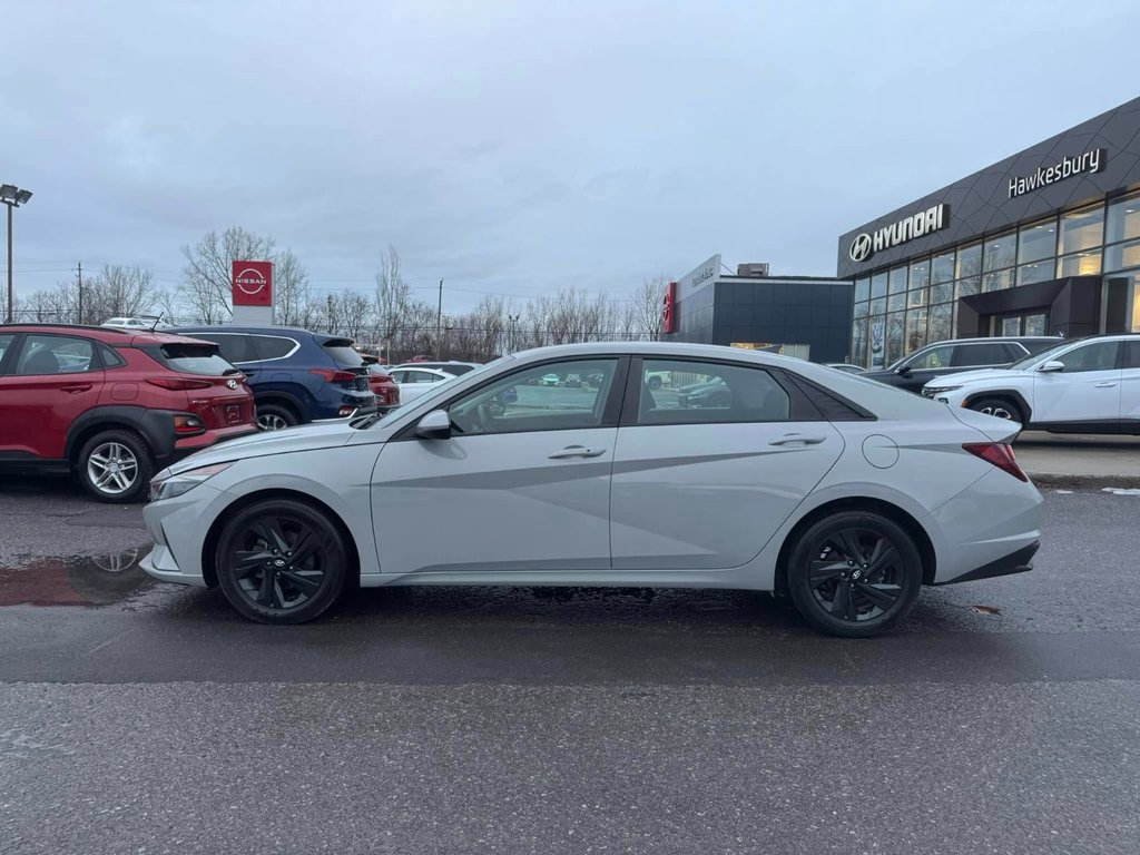 Hyundai Elantra Preferred 2021 à Hawkesbury, Ontario - 4 - w1024h768px