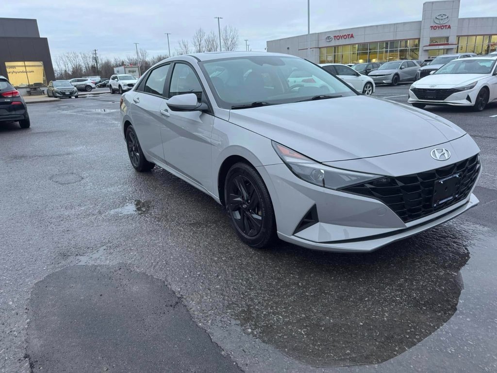 Hyundai Elantra Preferred 2021 à Hawkesbury, Ontario - 6 - w1024h768px