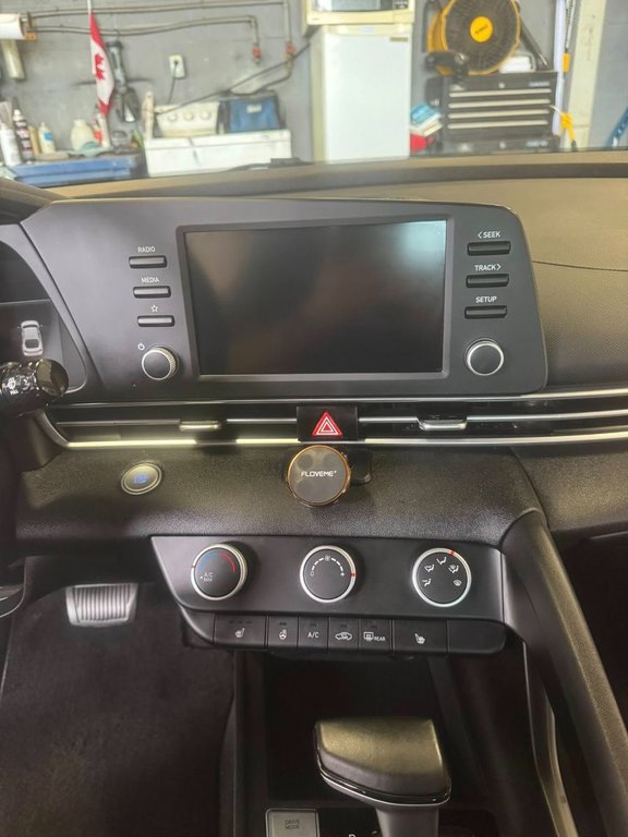 2021 Hyundai Elantra Preferred in Hawkesbury, Ontario - 15 - w1024h768px