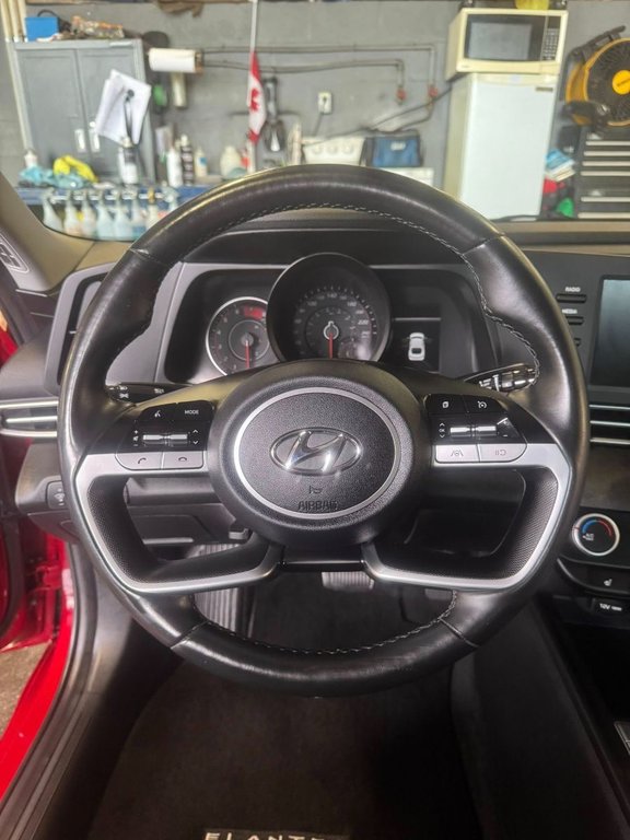 2021 Hyundai Elantra Preferred in Hawkesbury, Ontario - 20 - w1024h768px