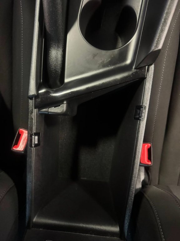 2021 Hyundai Elantra Preferred in Hawkesbury, Ontario - 13 - w1024h768px