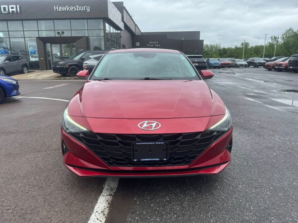 2021 Hyundai Elantra Preferred in Hawkesbury, Ontario - 3 - w1024h768px