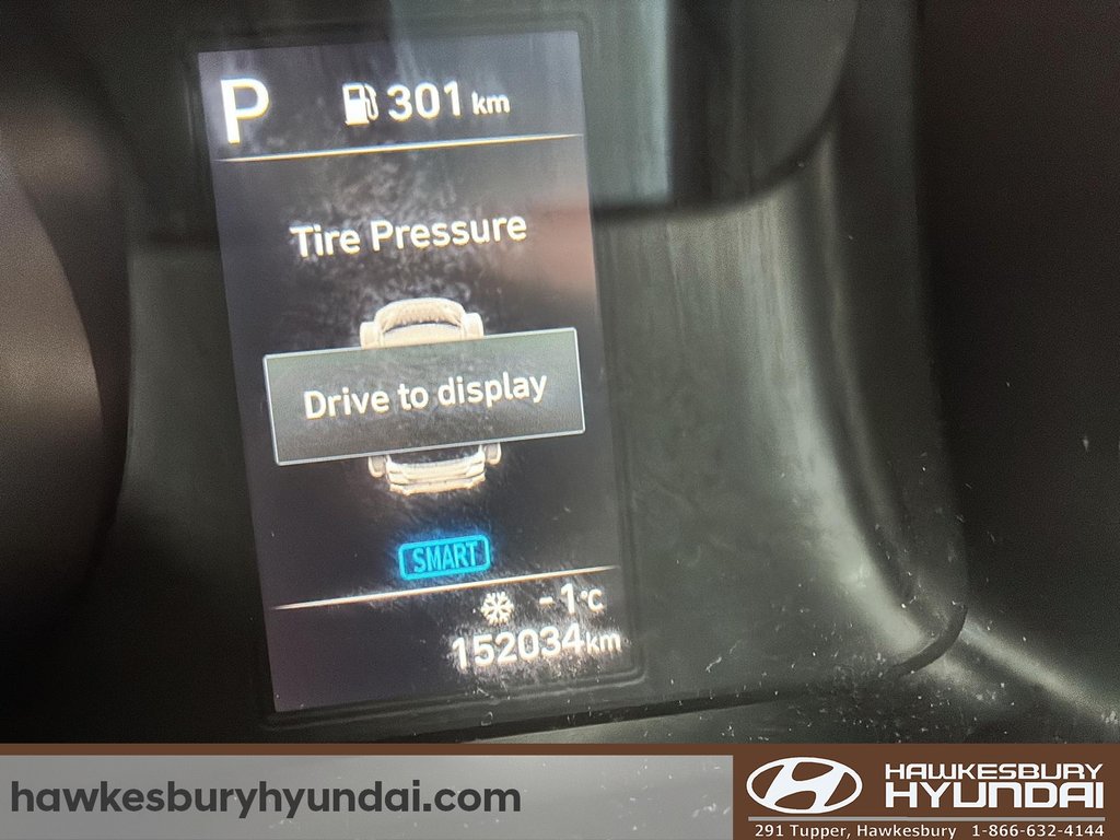 2022 Hyundai Elantra Preferred in Hawkesbury, Ontario - 14 - w1024h768px